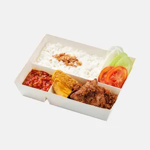 Nasi Ayam Lengkuas Komplit