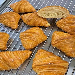 Bánh ngàn lớp Croissant BnS