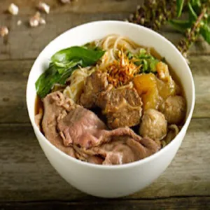 N3 Beef Boat Noodle Deluxe
