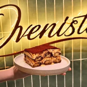 Bánh Tiramisu