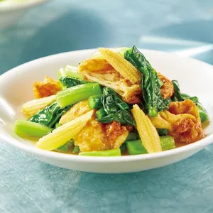 Stir-fried Kailan with Bean Curd Skin