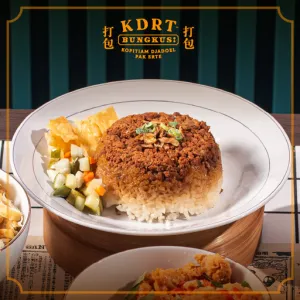 Nasi Tim Nyonya (Ayam)