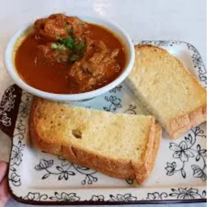 烤面包 + 干咖喱鸡
Toast + Dry Curry Chicken