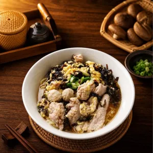 紫菜蛋花猪肉粉 Seawed Egg Pork Noodle