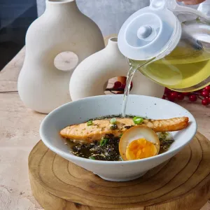 MC11. salmon chazuke rice三文鱼茶泡饭
