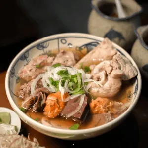 Bún Bò Huế Thập Cẩm