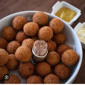 Beef bitterballen