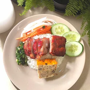 Cơm Sườn Non Chả + Mía Lau 321 Diệp Lâm