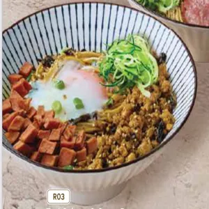 R03. Tori Soboro & Spam Ramen 葱油双拼鸡肉碎午餐肉拉面