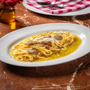 Spaghettoni Al Burro E Pepe