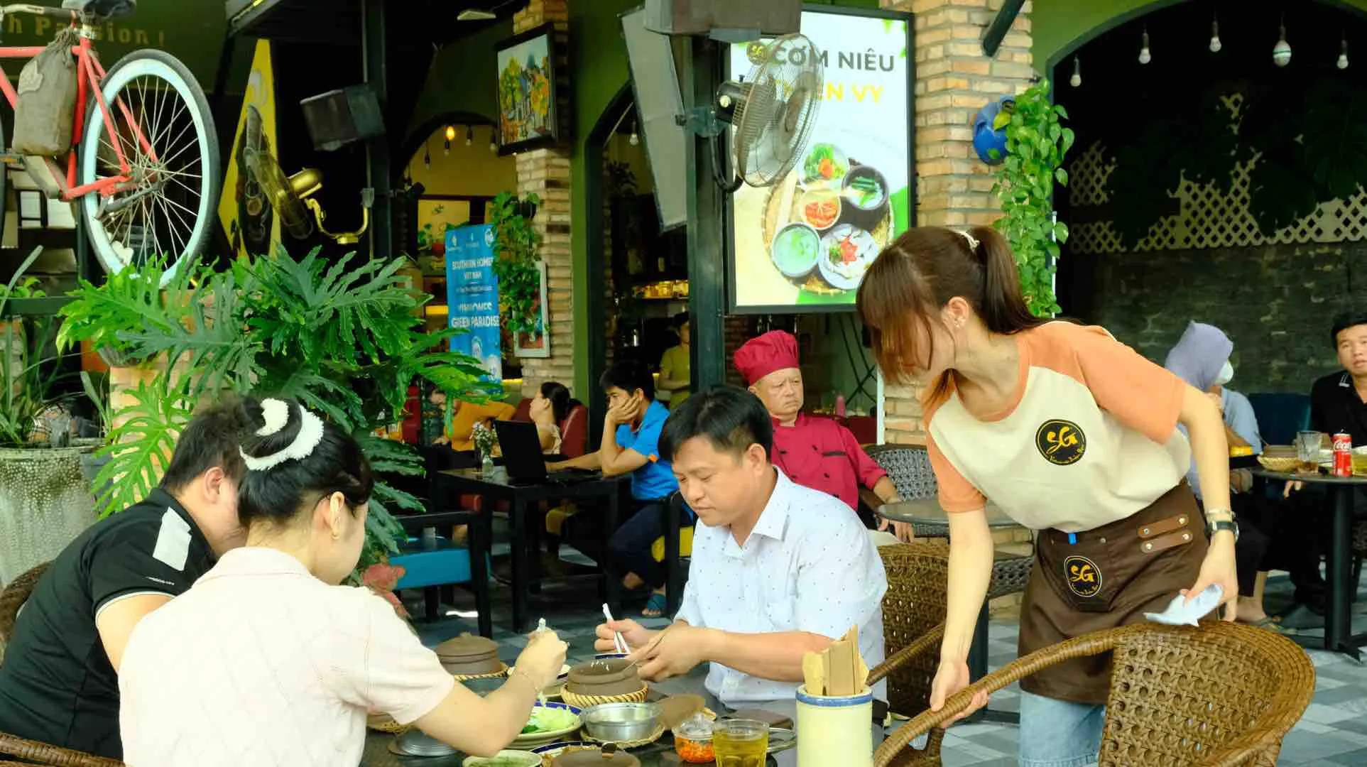 Cơm Niêu Thiên Vy - Huỳnh Tấn Phát - Vietnamese Restaurant - Photo 1