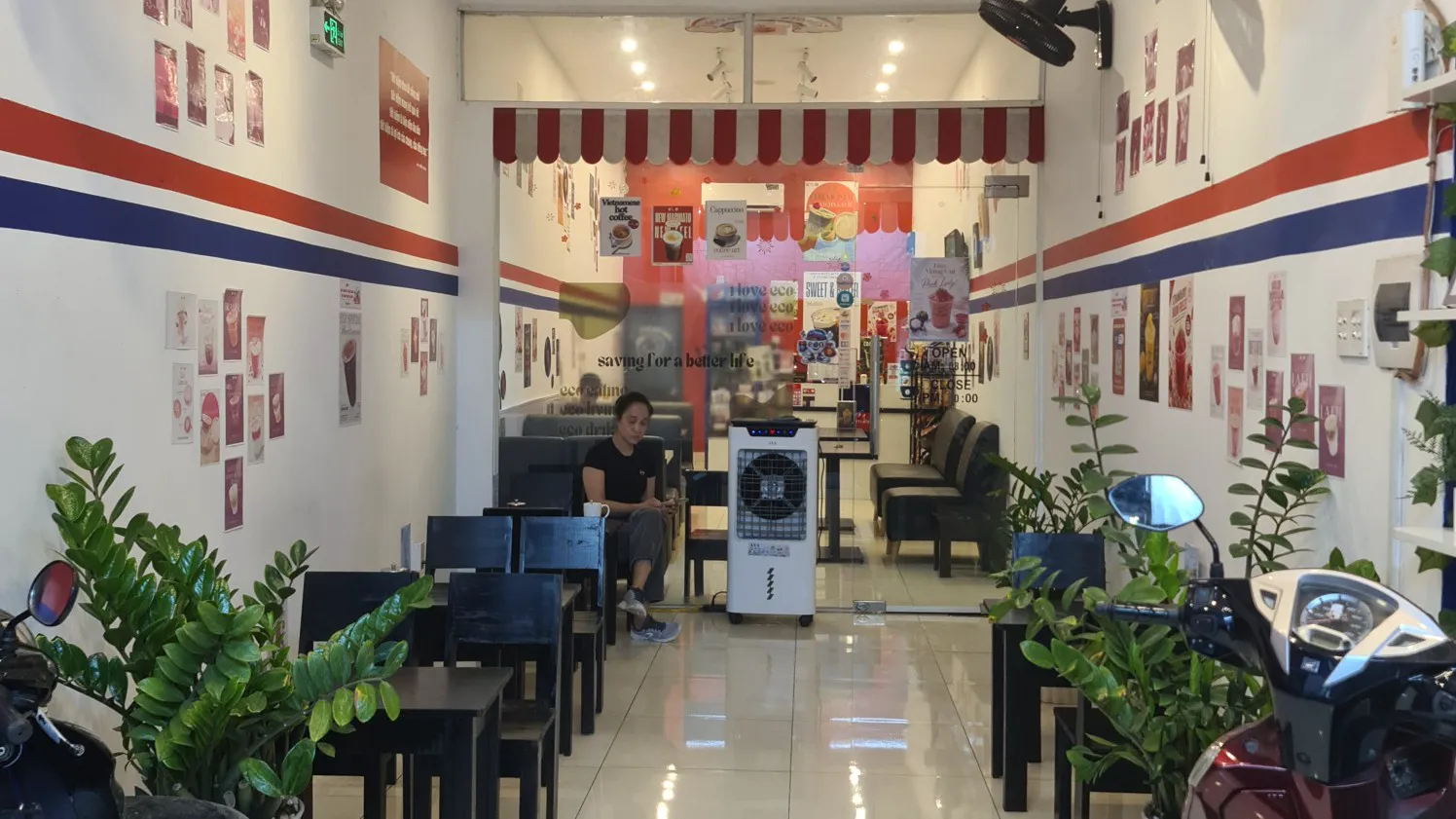 Eco Coffee Store - Delivery - Coffee Restaurant - Photo 1