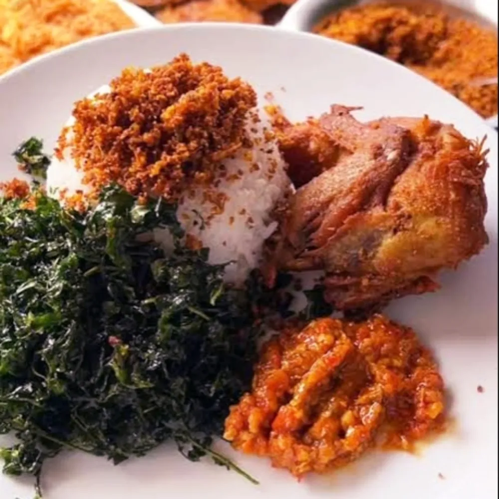 AT FnB - Tajurhalang - Smashed Fried Chicken Restaurant - Photo 2