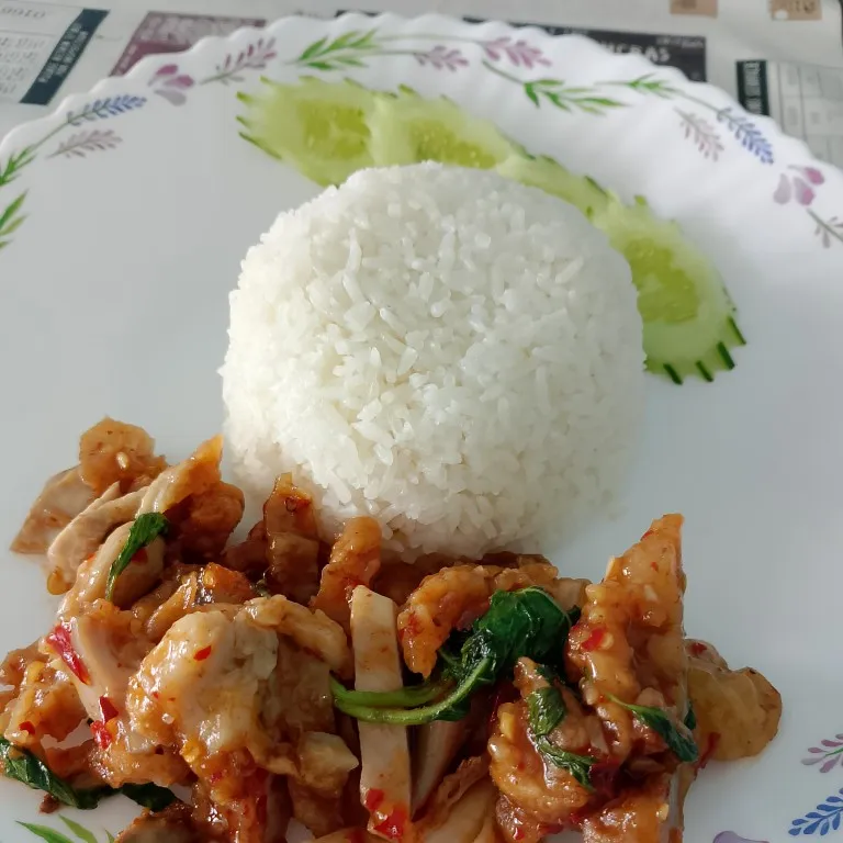 เฮียเป้ย ข้าวมันไก่ - บ่อวิน - Thai Restaurant - Photo 3