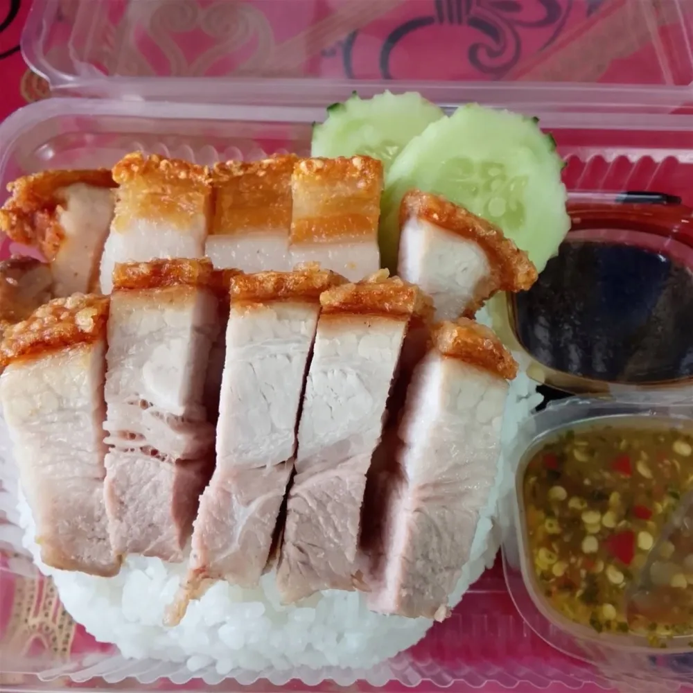 หมูกรอบ ป่าเถื่อนเว้ยเฮ้ย หน้าวัดทุ่งคาห้วยใหญ่ - พัทยา - Thai Restaurant - Photo 3