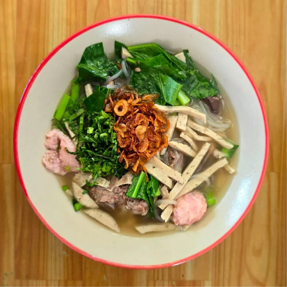 ก๋วยจั๊บหนัามอ - ถนนทหาร - Thai Restaurant - Photo 2