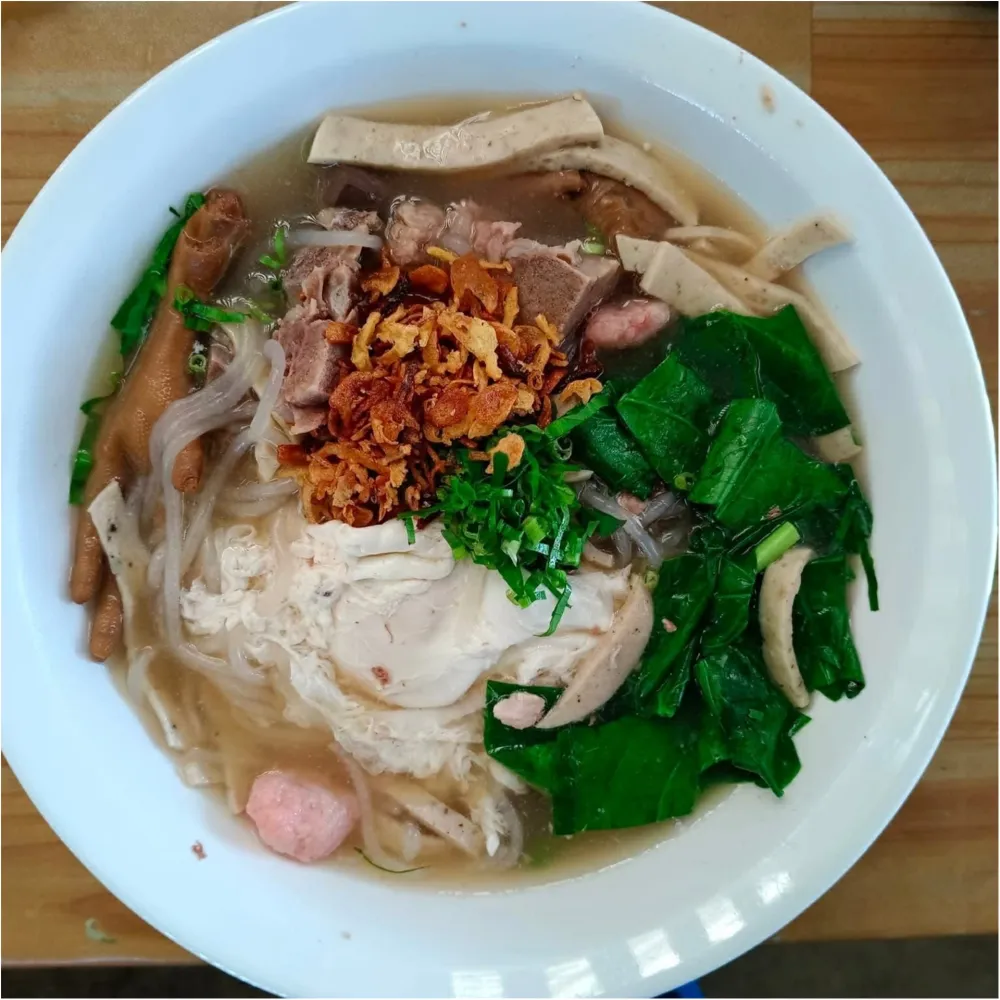 ก๋วยจั๊บหนัามอ - ถนนทหาร - Thai Restaurant - Photo 3