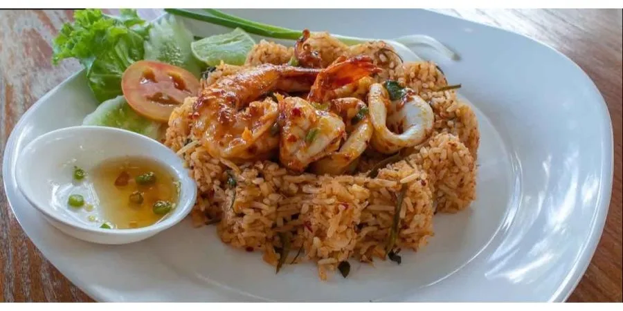 Eida D’ Plum - Pongsu Seribu - Restoran Malaysian - Gambar 1