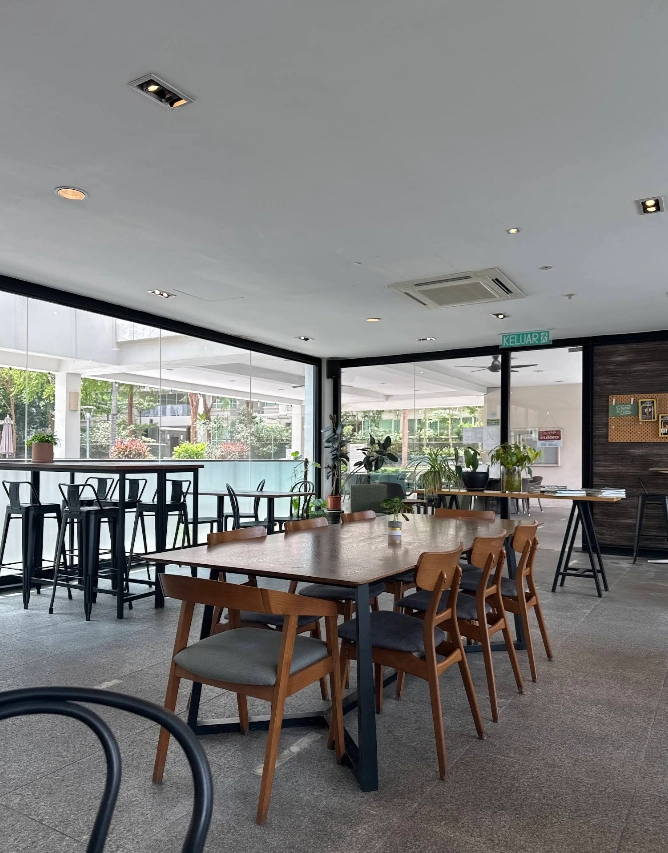 Kraft Dining - Mont Kiara - Western Restaurant - Photo 2