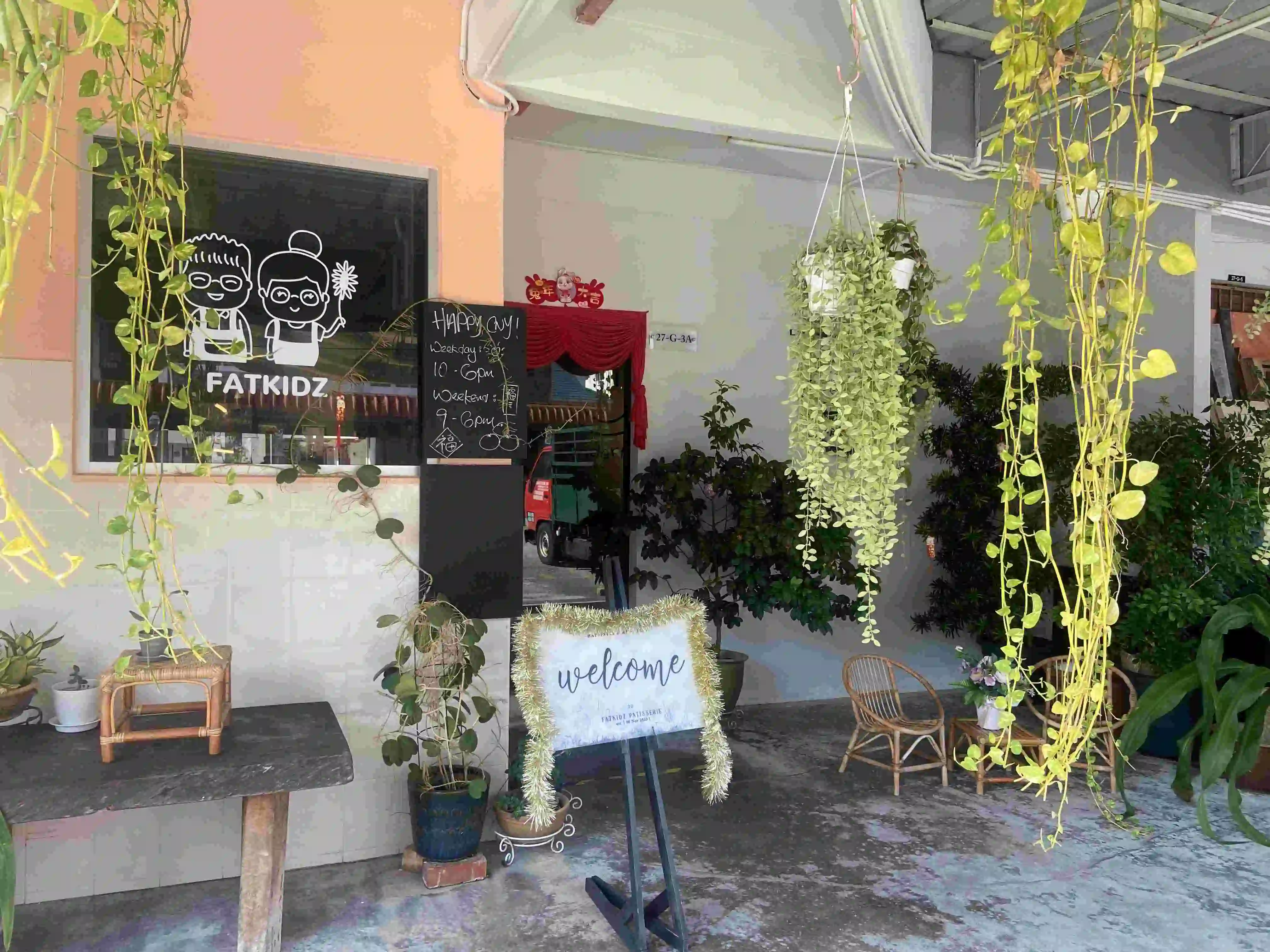 Fatkidz Patisserie - Jalan Kuala Kangsar - Restoran Western - Gambar 2
