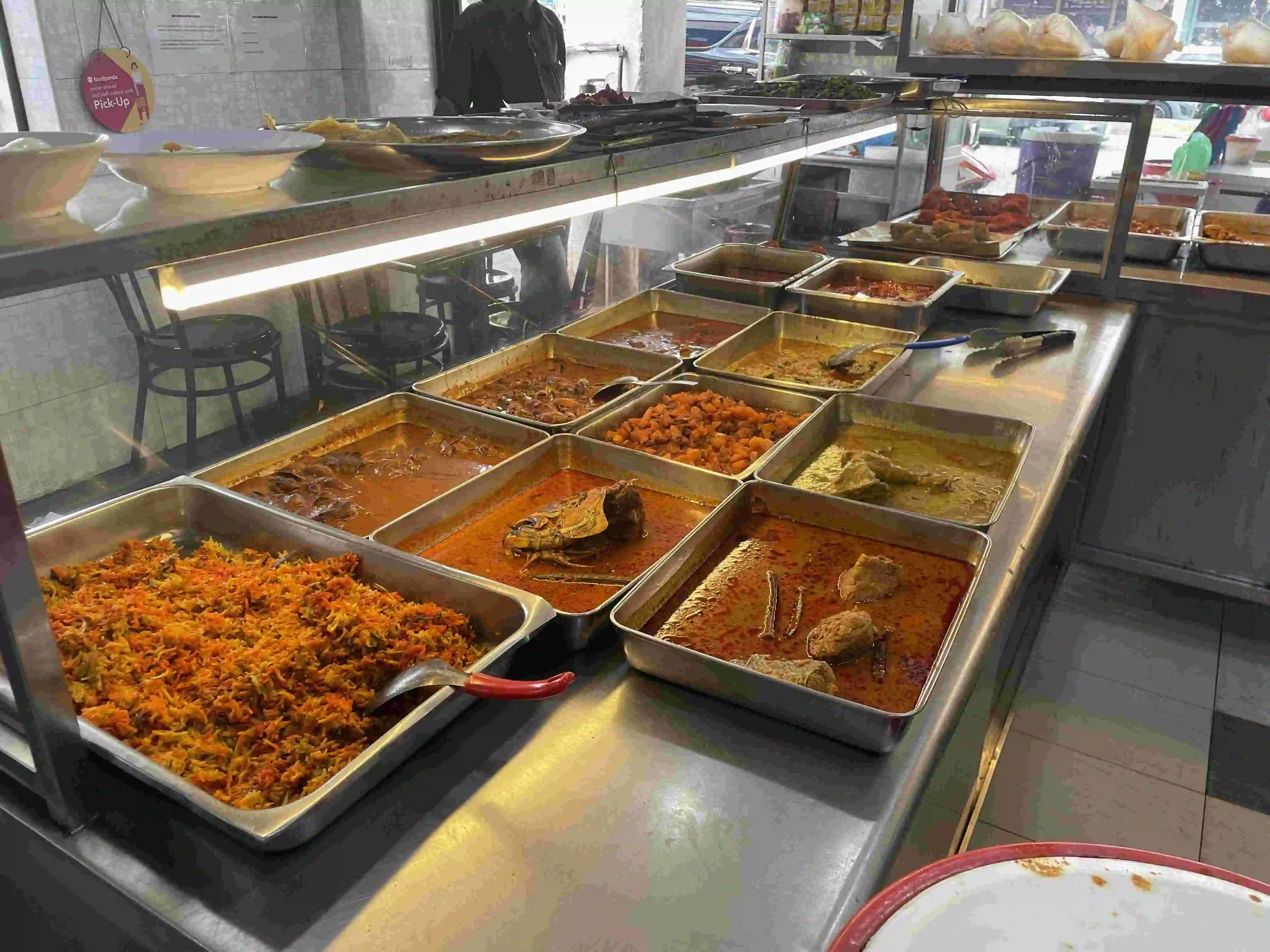 Nasi Kandar Astana Pulau Tikus - Jalan Burma - Restoran Malaysian - Gambar 2