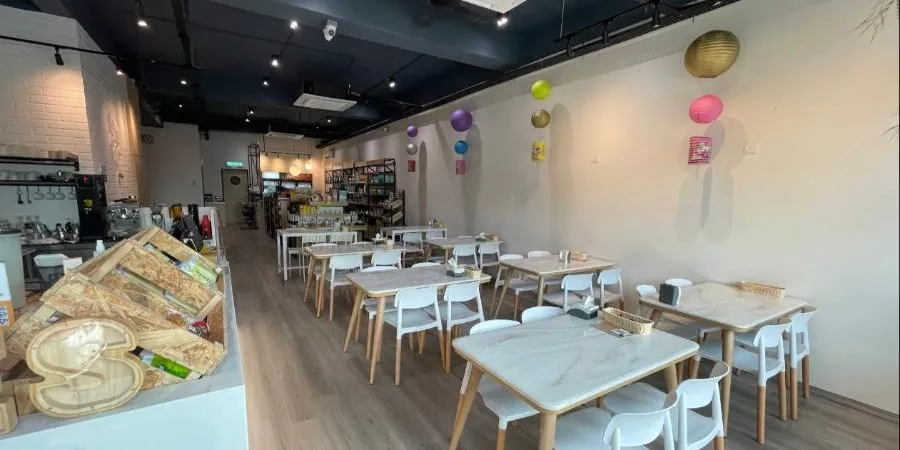 Yes Natural 悦意 (Vegetarian Cafe) - Taman Sea - Restoran Nasi Lemak - Gambar 1