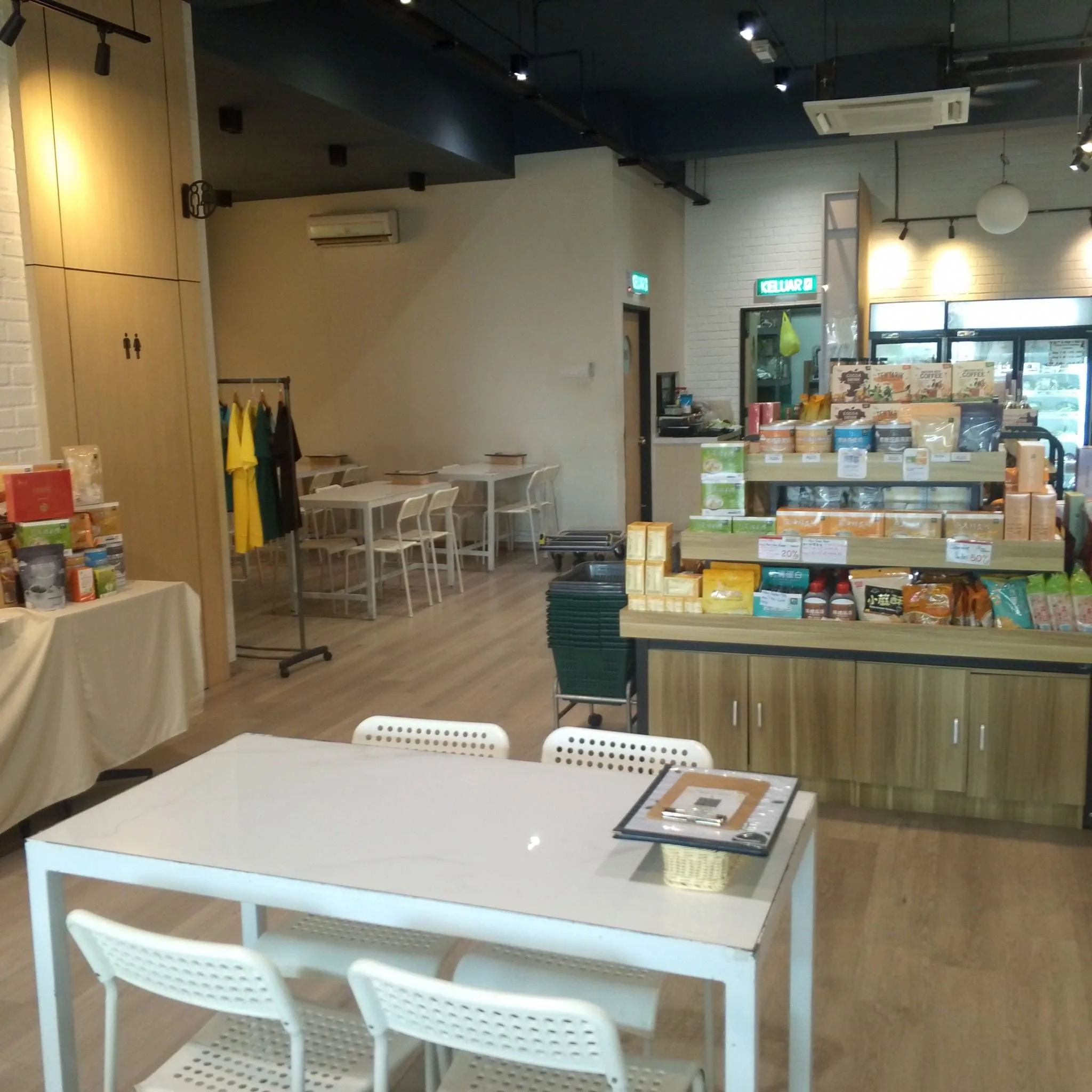 Yes Natural 悦意 (Vegetarian Cafe) - Taman Sea - Restoran Nasi Lemak - Gambar 2