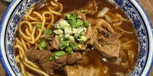Kim Yong Gee Beef Noodle - SS15