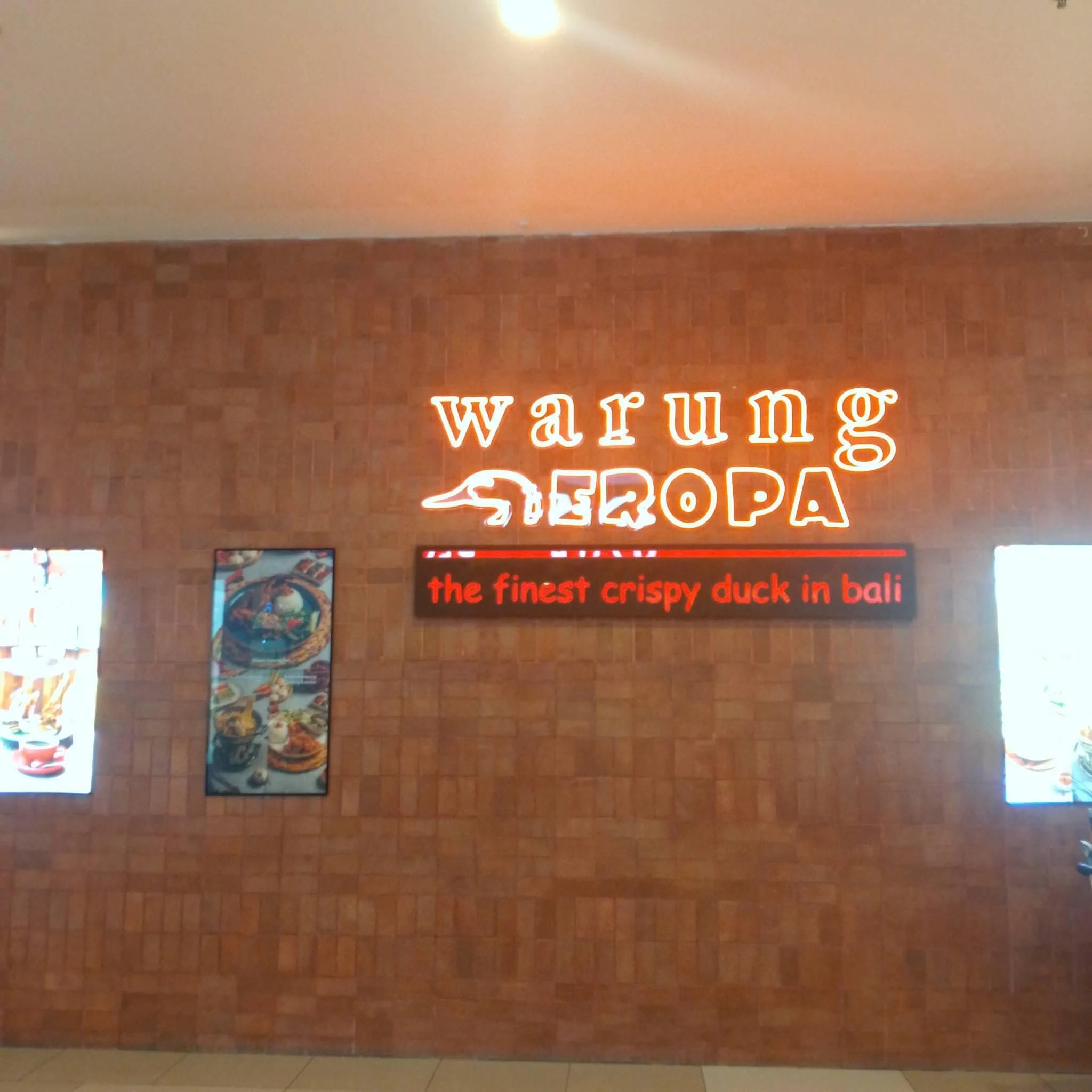 Warung Jakarta - SS4 - Restoran Indonesian - Gambar 3