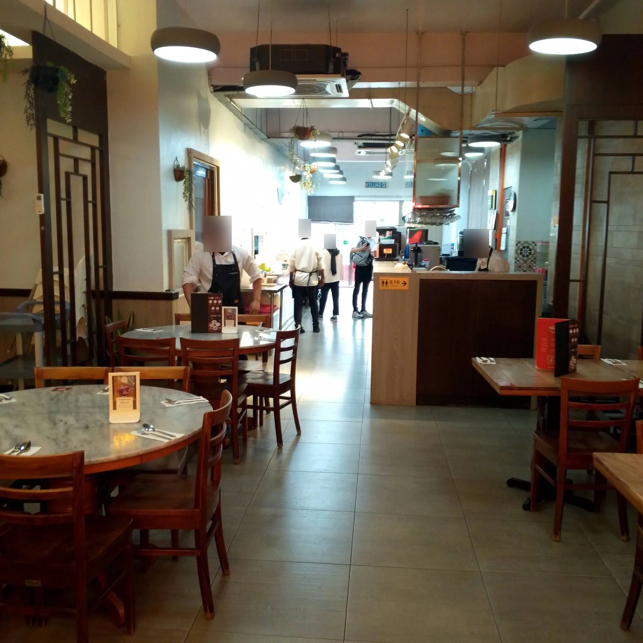 Homst - Ayer 8 - Restoran Chinese - Gambar 2
