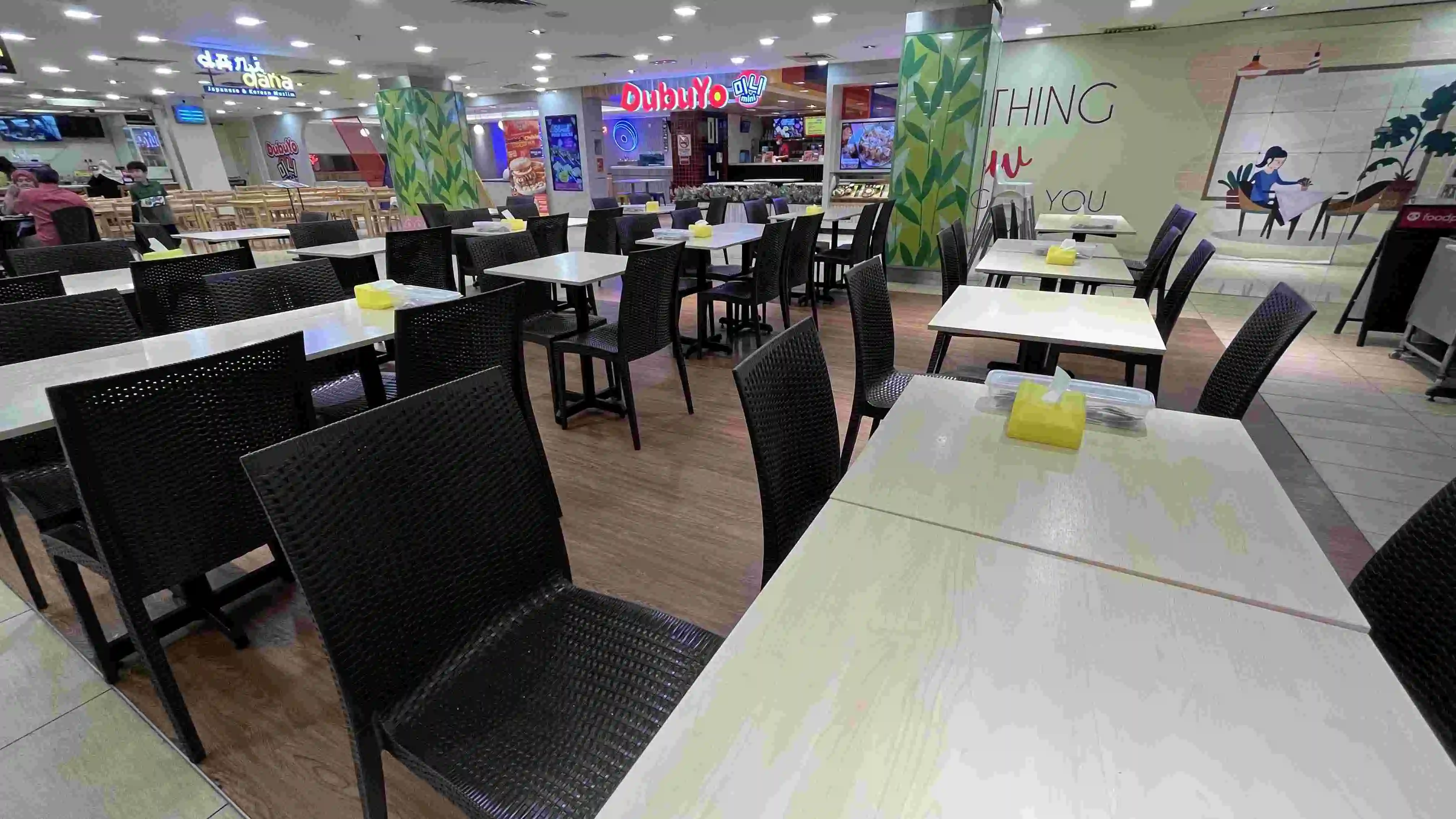 Ayam Penyet Best Station - Plaza Masalam - Restoran Indonesian - Gambar 3