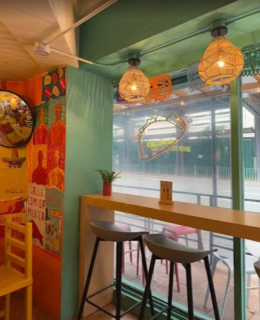 Los Chachos Tacos and Burritos - Legazpi Village Makati - Mexican Restaurant - Photo 2