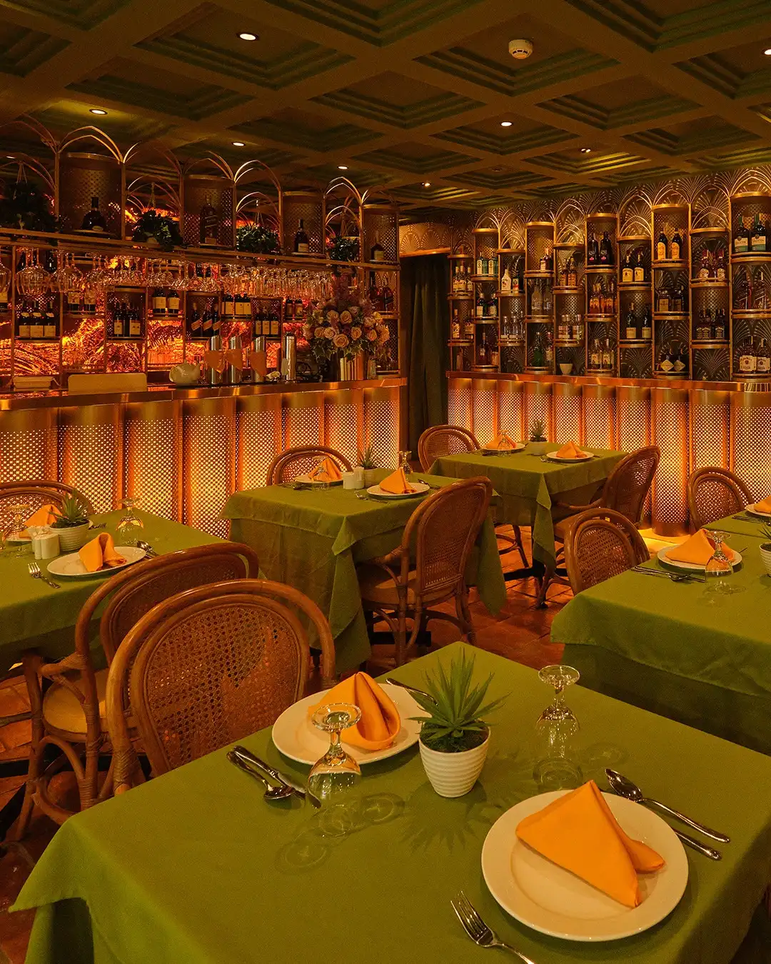 Hossein - Gateway Mall 2 - Kebab Restaurant - Photo 2