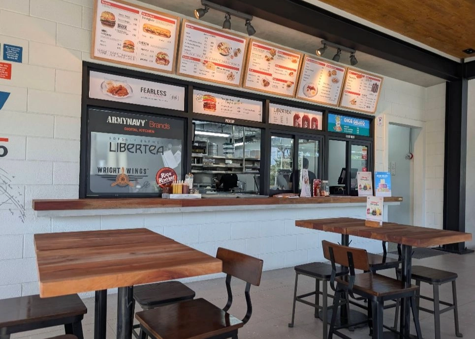 Army Navy Burger + Burrito - Maple Grove - Burger Restaurant - Photo 3