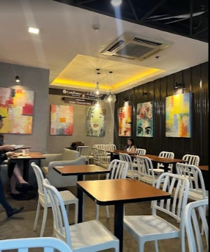 Cafe France - VRP - Sandwich Restaurant - Photo 2