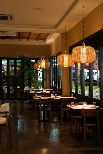 AJA BISTRO - เชิงทะเล - Restoran Fries - Foto 2