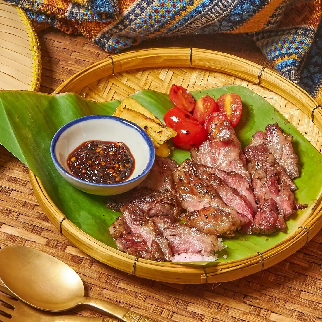 ท่านขุน TanKun @ Eathai - เซ็นทรัลเอ็มบาสซี่ - Thai Restaurant - Photo 2