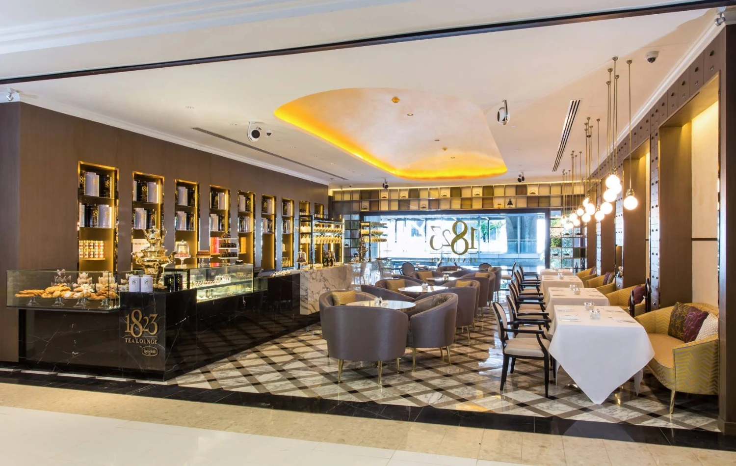 1823 Tea Lounge by Ronnefeldt (1823 ที เลาจน์ บาย รอนน์เฟลด์) - เกษร วิลเลจ - Tea Restaurant - Photo 3