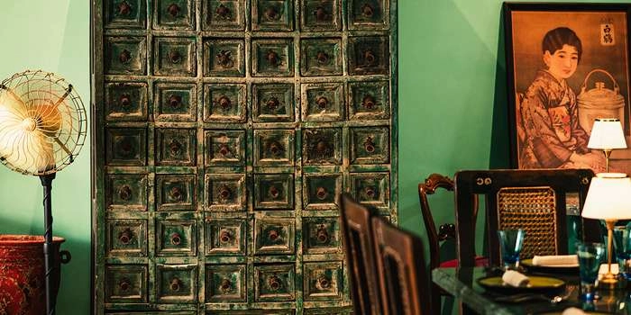 Coolies Club - Phuket Old Town - Western Restaurant - Photo 3