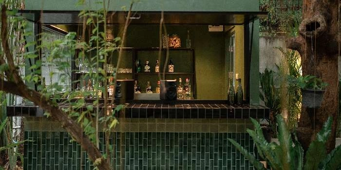 Earth House - Sukhumvit 53 - Western Restaurant - Photo 3
