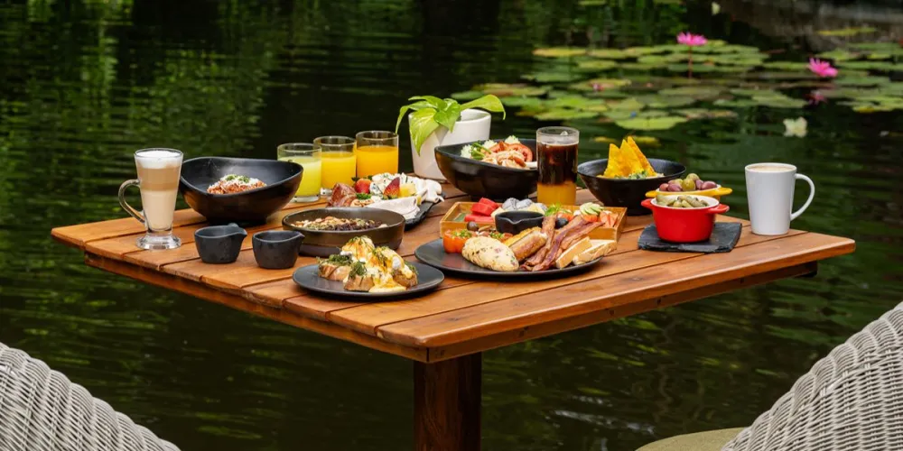 Loca Vore - Renaissance Phuket Resort and Spa - Western Restaurant - Photo 1