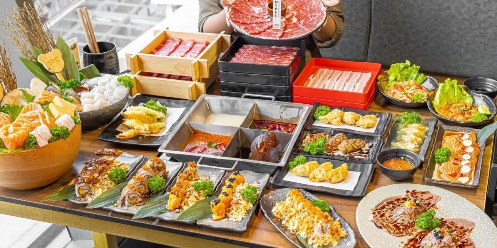 Tenten ชาบูสี่สี หมีออนเซน - สยามสแควร์ วัน - Thai Restaurant - Photo 1