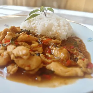 ล่ากะเพรา - ตำบลสันผักหวาน - ร้านอาหาร อาหารไทย - รูปภาพ 1