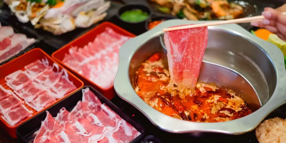 FuFu Taiwanese Shabu (ฟู่ฟู่ ชาบูไต้หวัน) - ซอยอารีย์สัมพันธ์ - Taiwanese Restaurant - Photo 1