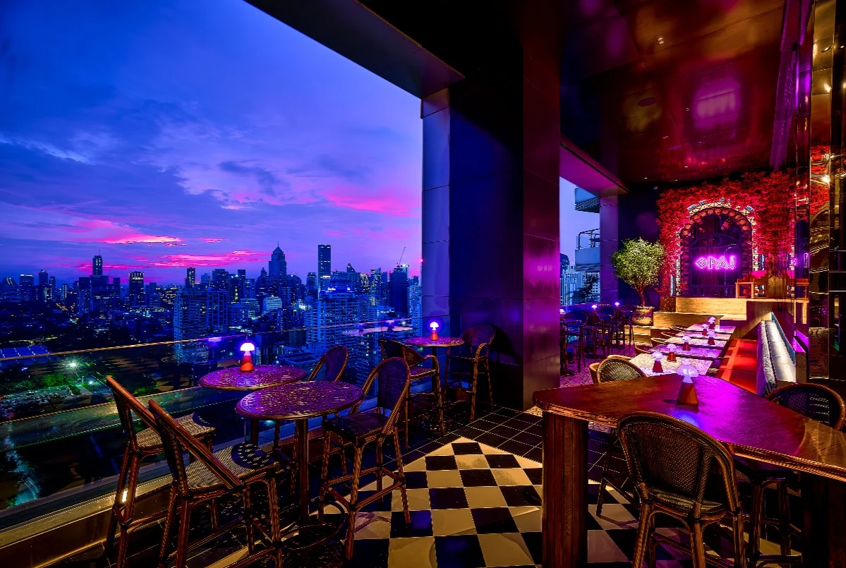 Aesop’s Restaurant & Rooftop - Column Bangkok Hotel - Wrap Restaurant - Photo 2