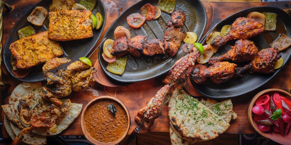 Charcoal Tandoor Grill & Kebabs - Sukhumvit 11 - Curry Restaurant - Photo 1