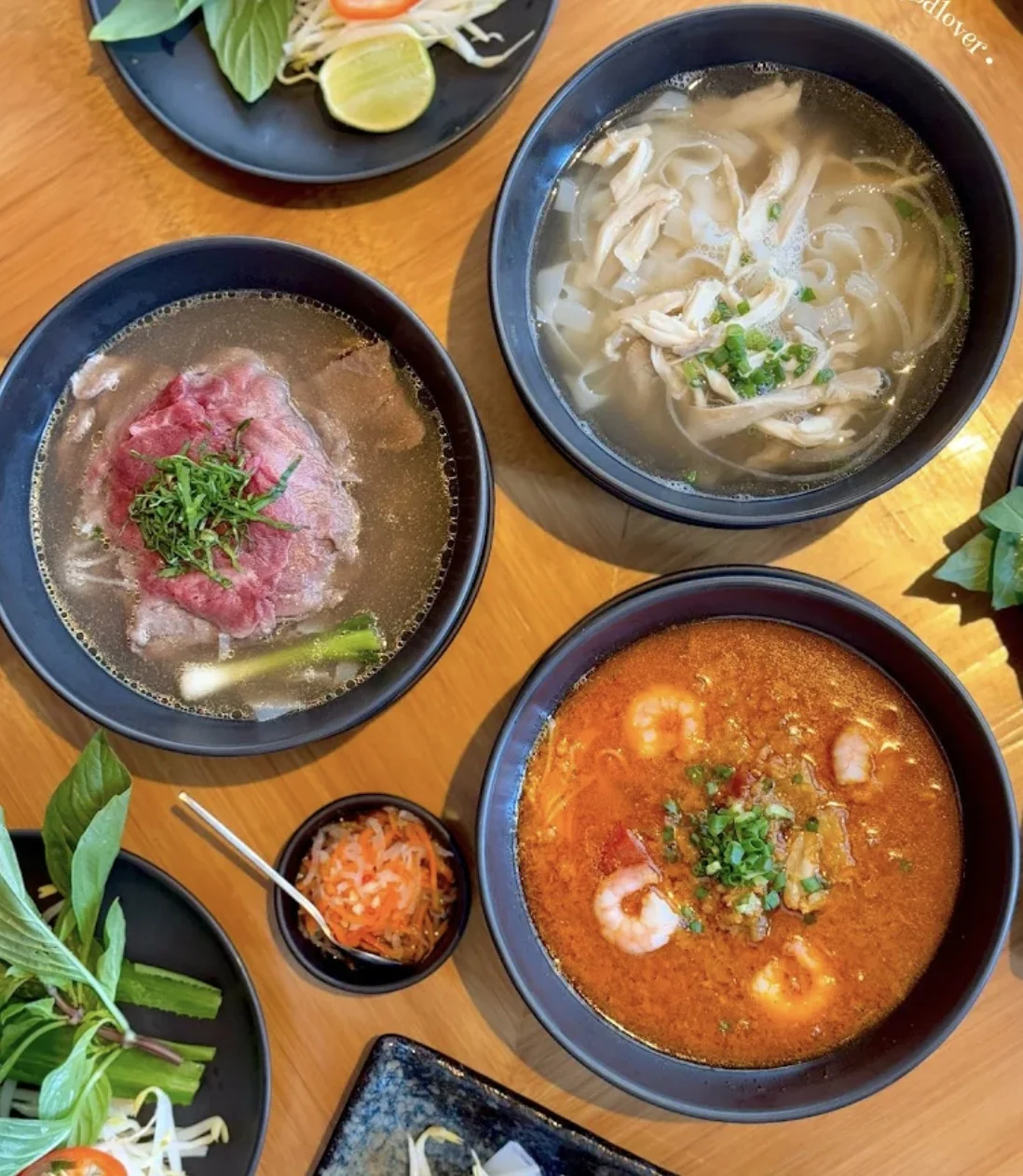 Le Dalat - Sukhumvit 23 - Vietnamese Restaurant - Photo 3
