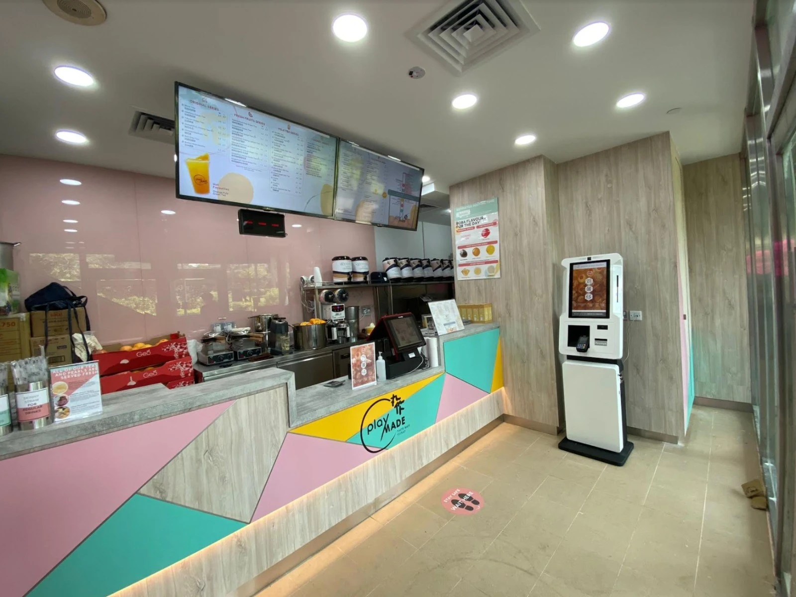 Playmade - Buona Vista MRT Station - Taiwanese Restaurant - Photo 2