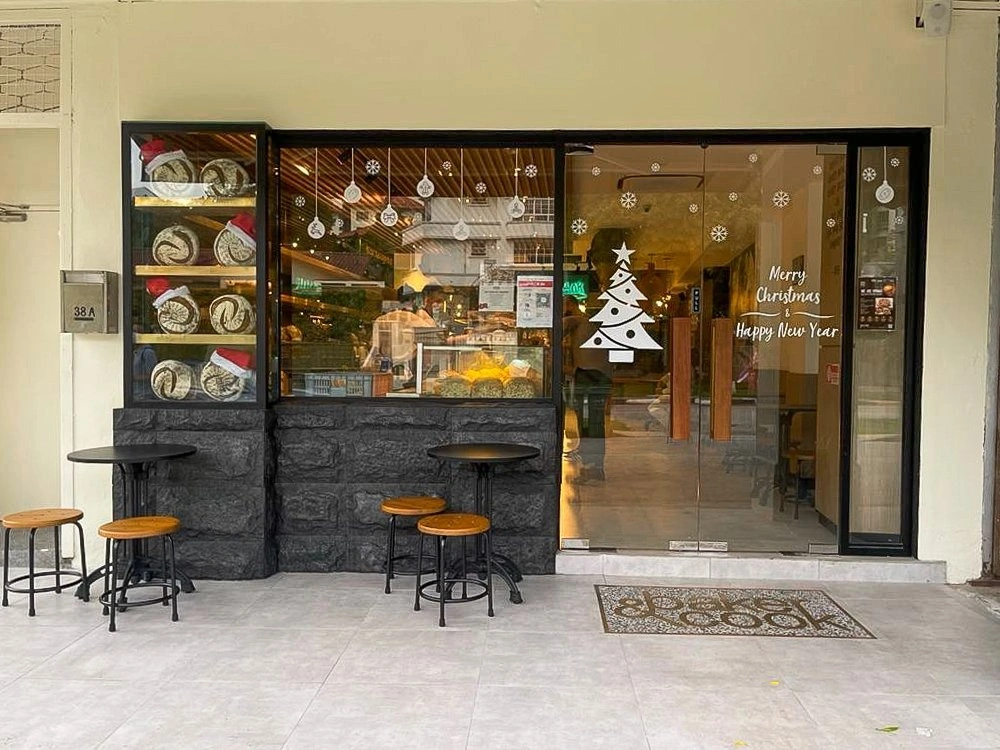 Plank Sourdough Pizza - South Buona Vista Road - Italian Restaurant - Photo 2
