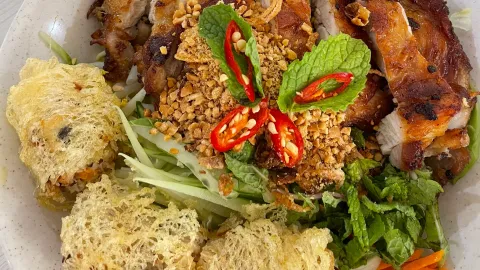 Sally's Vietnam Food - Tanjong Pagar Complex - Vietnamese Restaurant - Photo 1